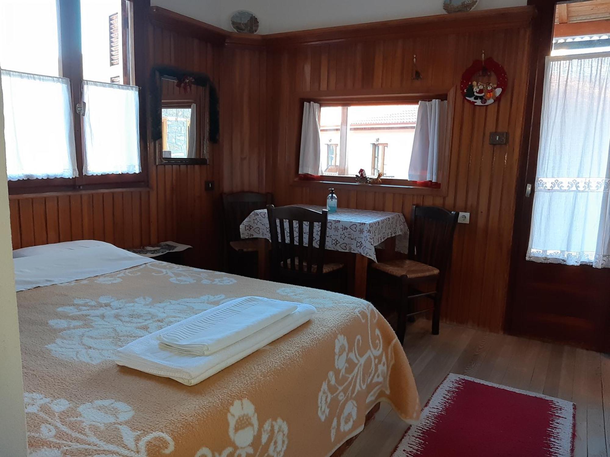 Hotel Arka Metsovo Pokój zdjęcie
